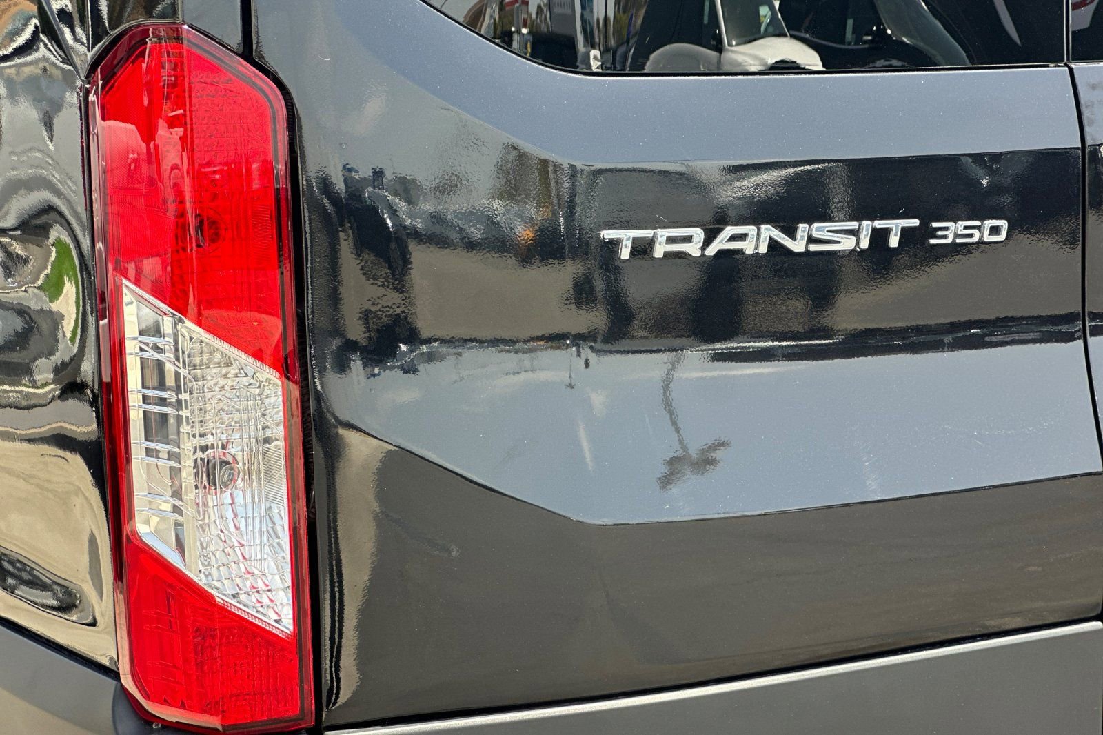 Certified 2025 Ford Transit 350 XLT RWD image 27