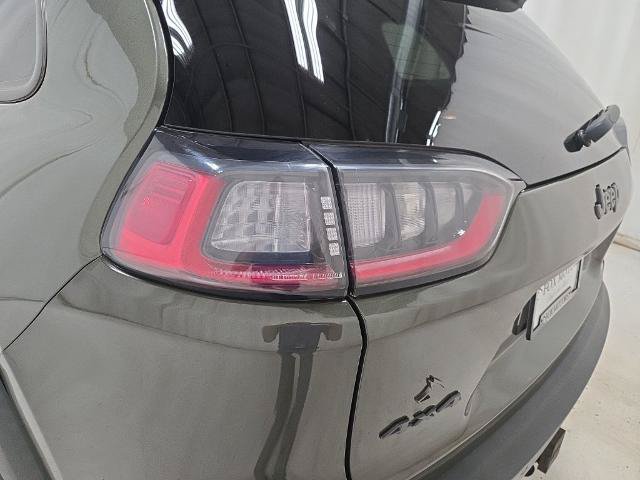 Used 2021 Jeep Cherokee Trailhawk w/ Trailer Tow Group AWD/4WD image 36