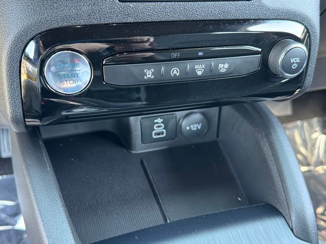 Certified 2025 Ford Escape ST-Line w/ Tech Pack #1 image 27