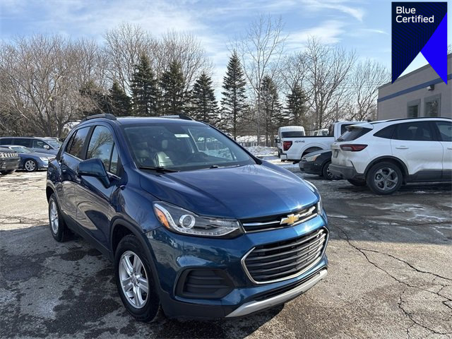 Used 2020 Chevrolet Trax LT w/ Driver Confidence Package image 1