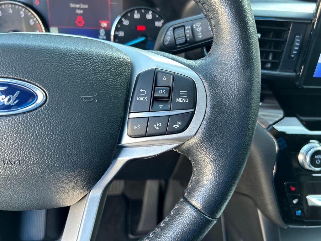 Certified 2022 Ford Explorer Limited w/ Equipment Group 301A image 23