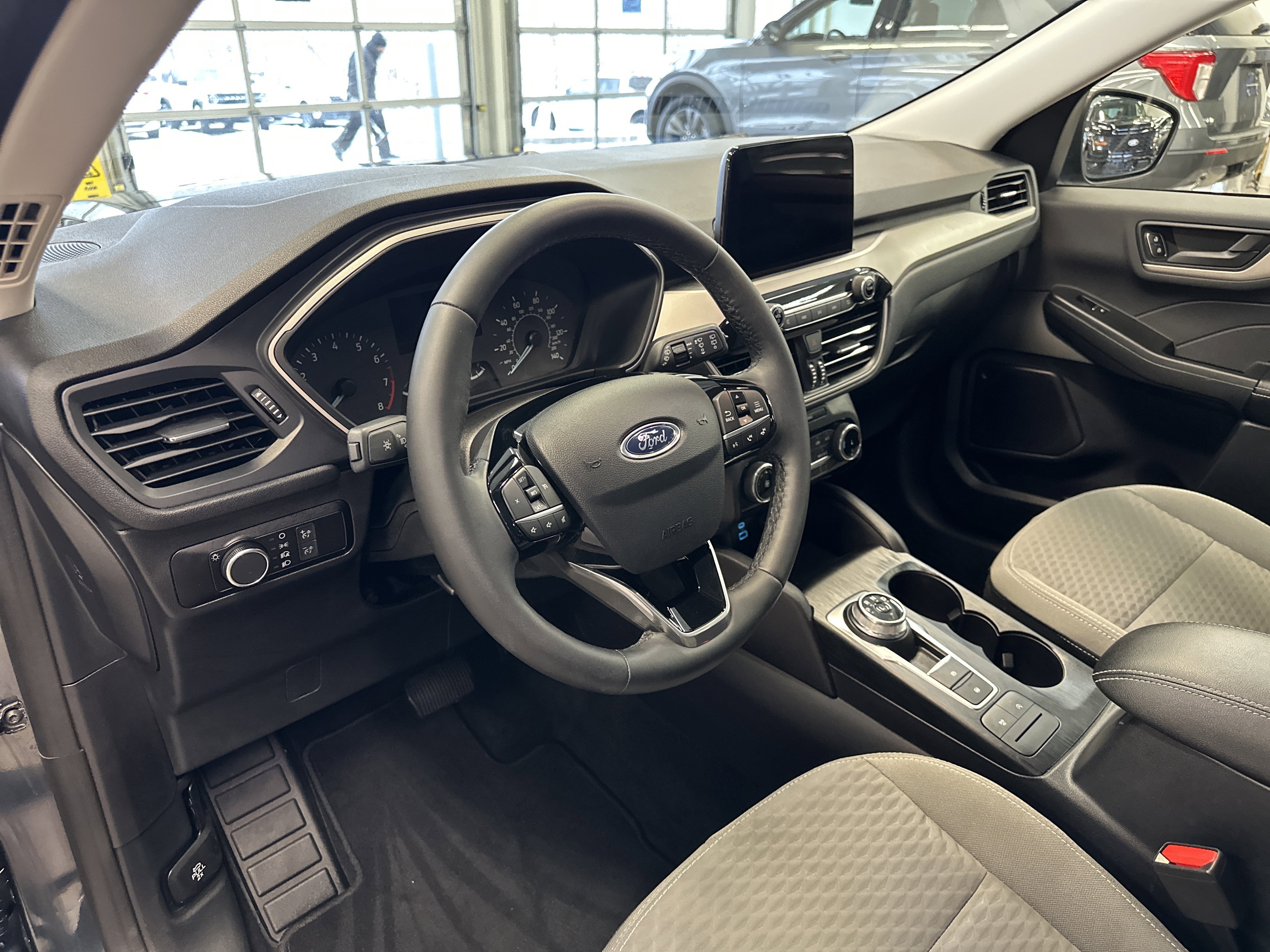 Certified 2022 Ford Escape SE w/ Cold Weather Package image 22