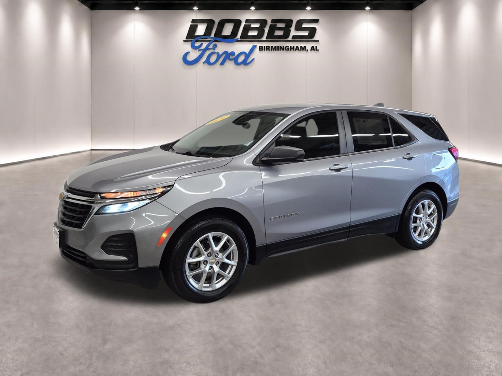 Used 2024 Chevrolet Equinox LS FWD image 3