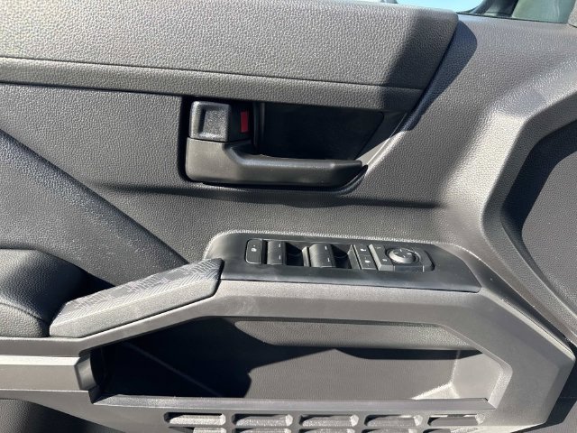 Used 2026 Toyota Tacoma SR5 AWD/4WD image 19