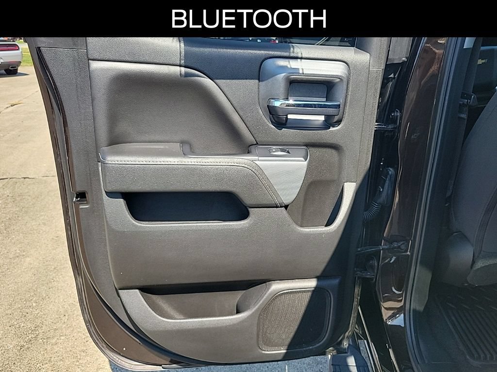Used 2018 Chevrolet Silverado 1500 LT w/ All Star Edition AWD/4WD image 13