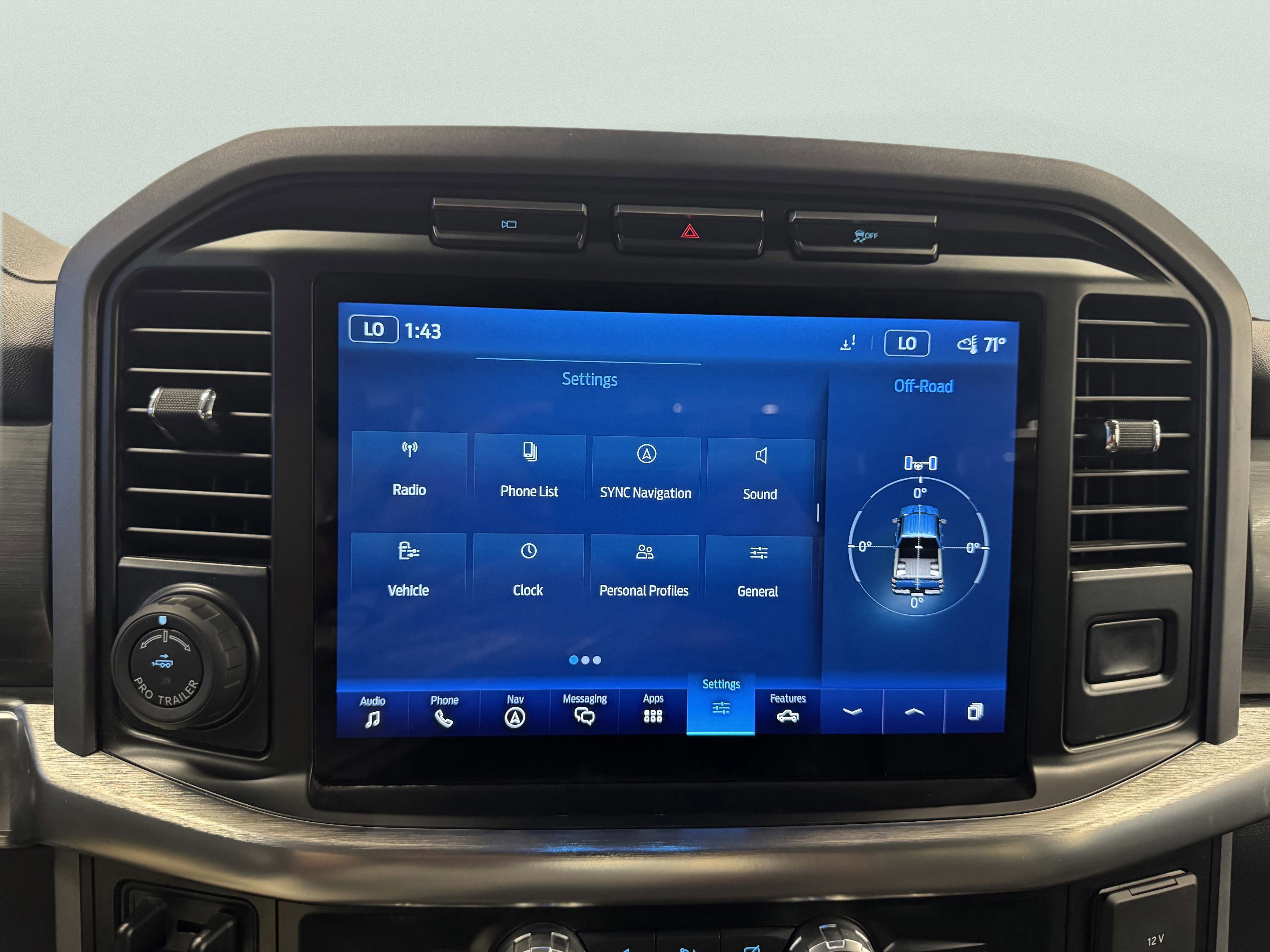 Certified 2023 Ford F150 Lariat w/ Trailer Tow Package image 15