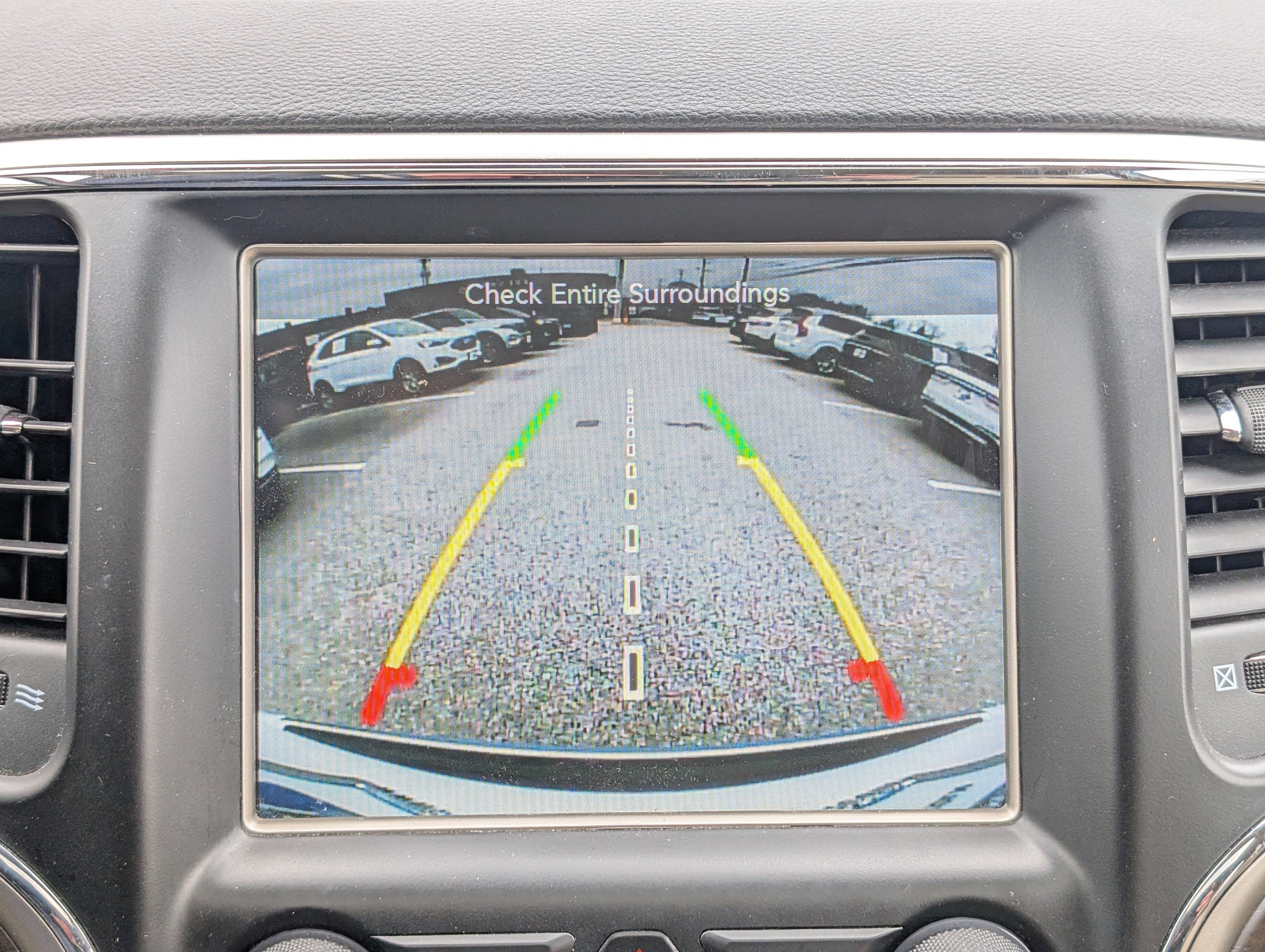 Used 2017 Jeep Grand Cherokee Limited image 34