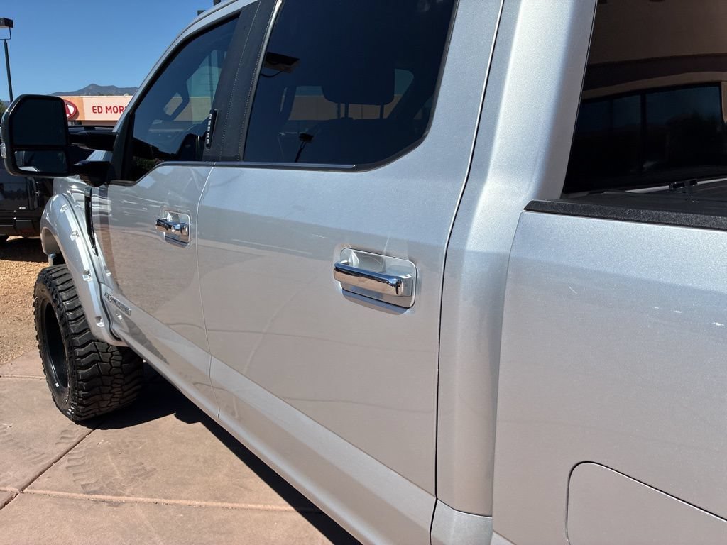 Certified 2019 Ford F250 Platinum w/ Platinum Ultimate Package AWD/4WD image 16
