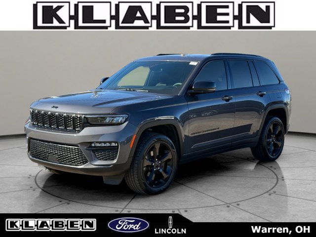 Used 2024 Jeep Grand Cherokee Limited w/ Black Appearance Package