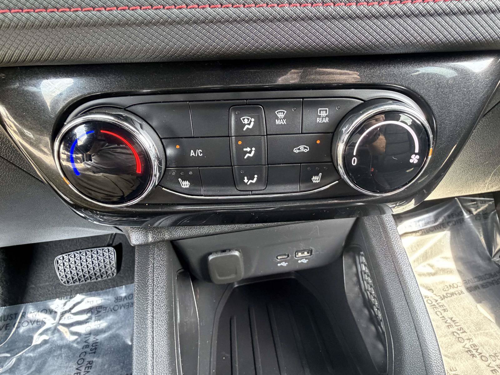 Used 2024 Chevrolet TrailBlazer RS w/ Driver Confidence Package AWD/4WD image 10
