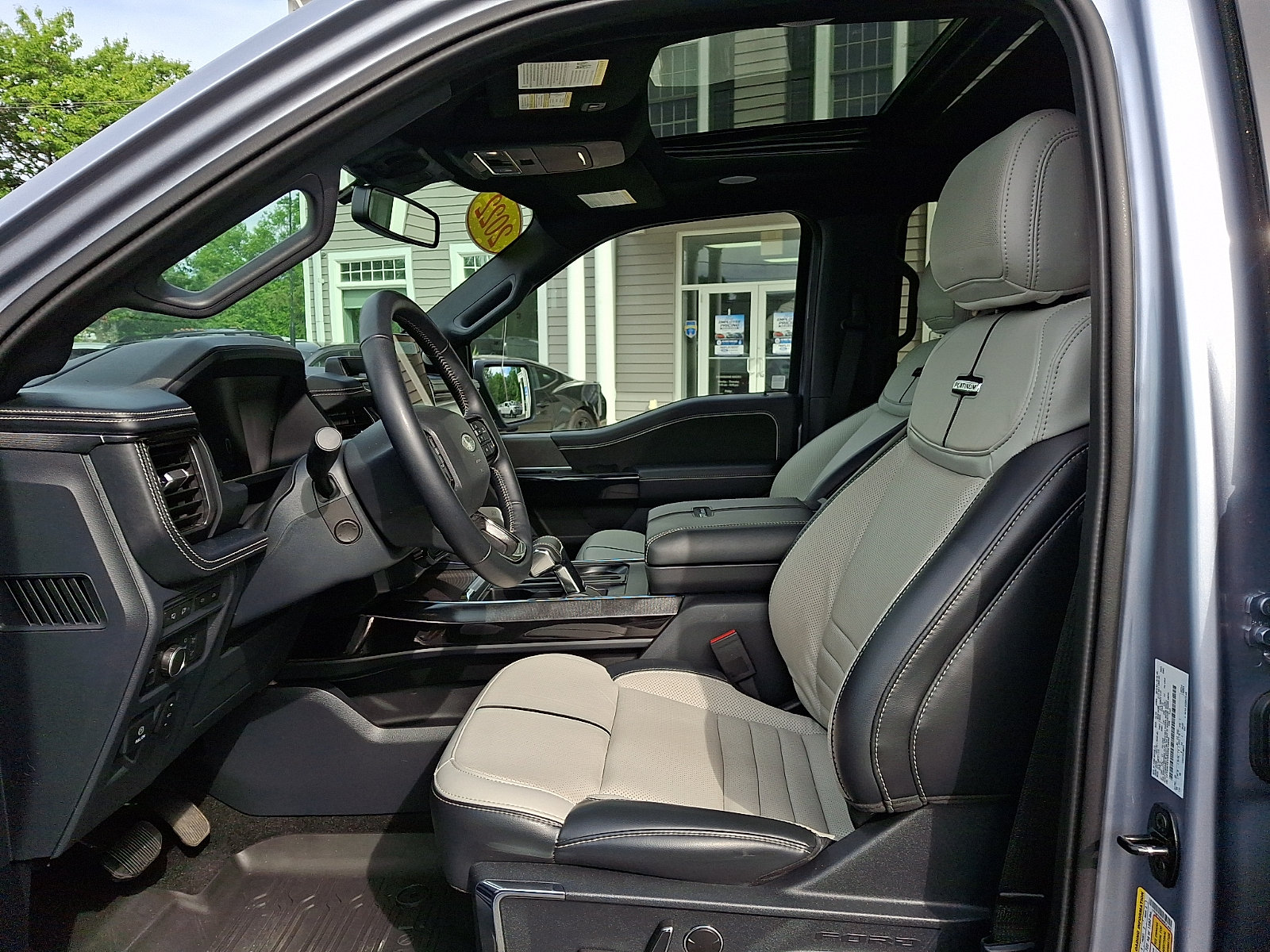 Certified 2022 Ford F150 Lightning Platinum AWD/4WD image 14