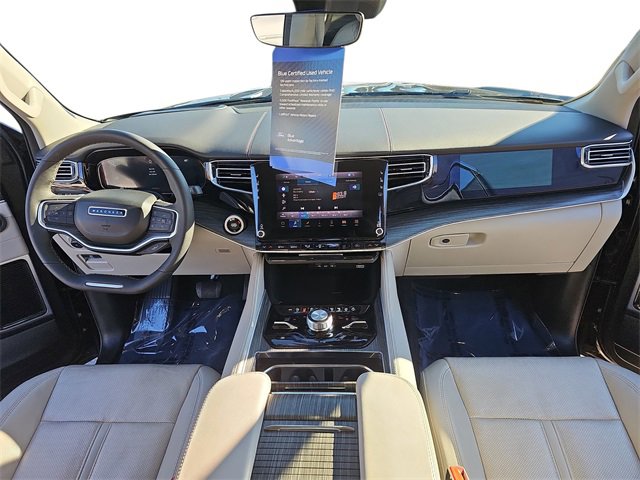 Used 2023 Jeep Wagoneer Series III w/ Premium Group I image 9