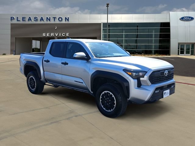 Used 2025 Toyota Tacoma TRD Off-Road image 7