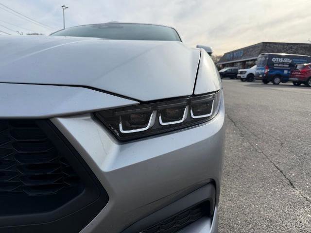 Certified 2024 Ford Mustang Premium image 8