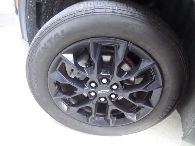 Used 2024 Chevrolet Traverse LT w/ Midnight/Sport Edition FWD image 37