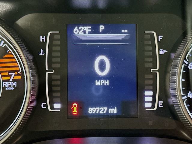 Used 2019 Jeep Cherokee Latitude Plus w/ Comfort/Convenience Group image 27