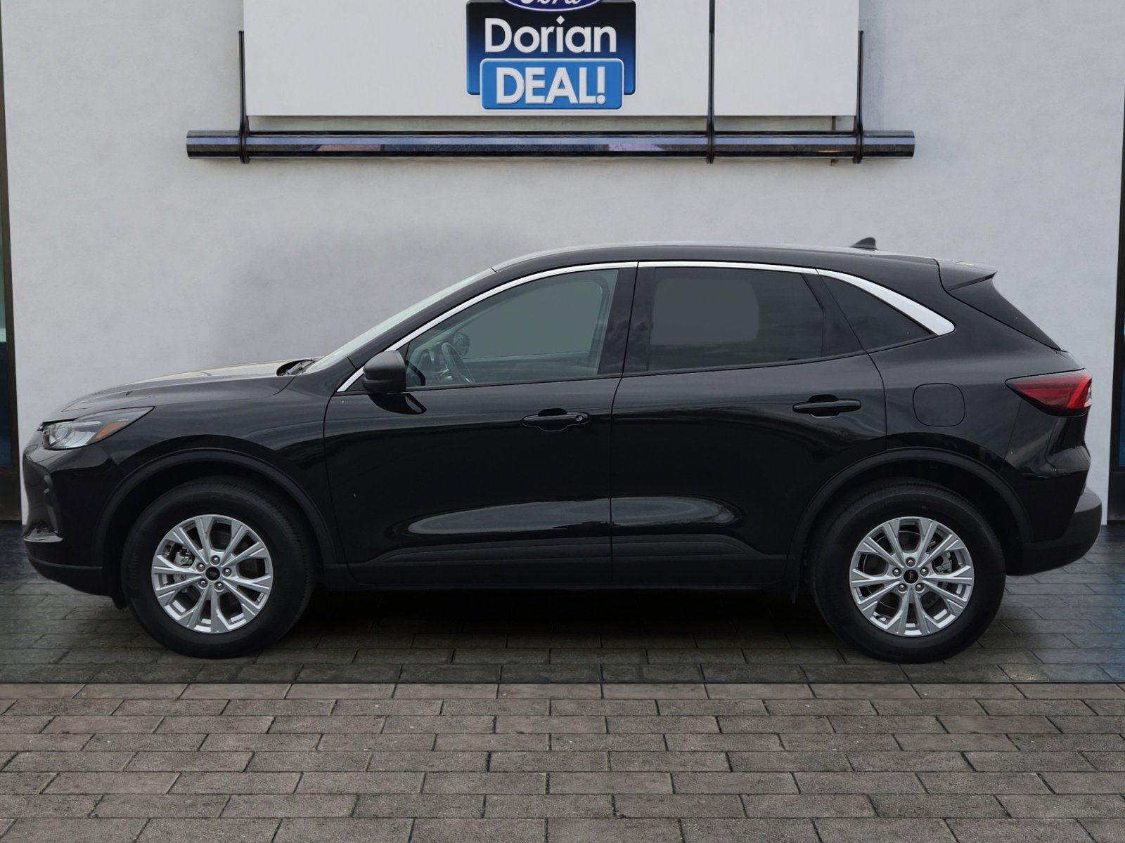 Certified 2024 Ford Escape Active AWD/4WD image 6