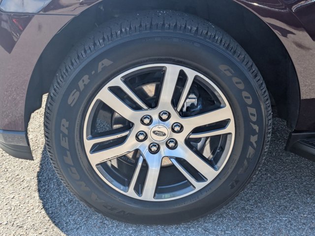 Certified 2024 Ford Expedition Limited image 18