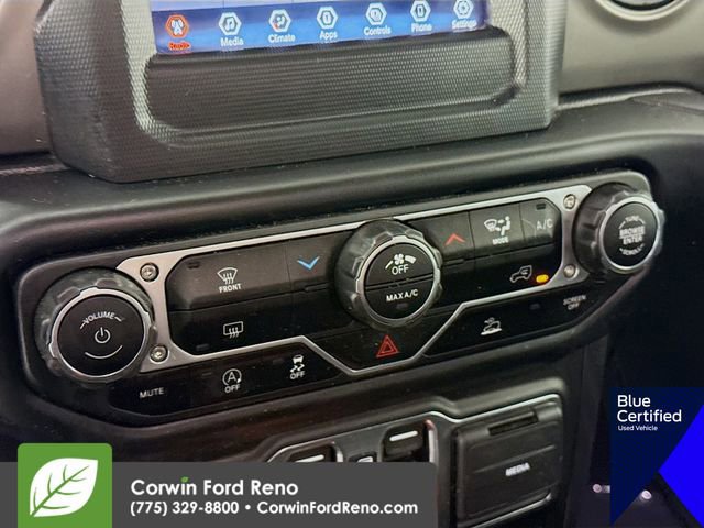 Used 2022 Jeep Gladiator Sport image 18