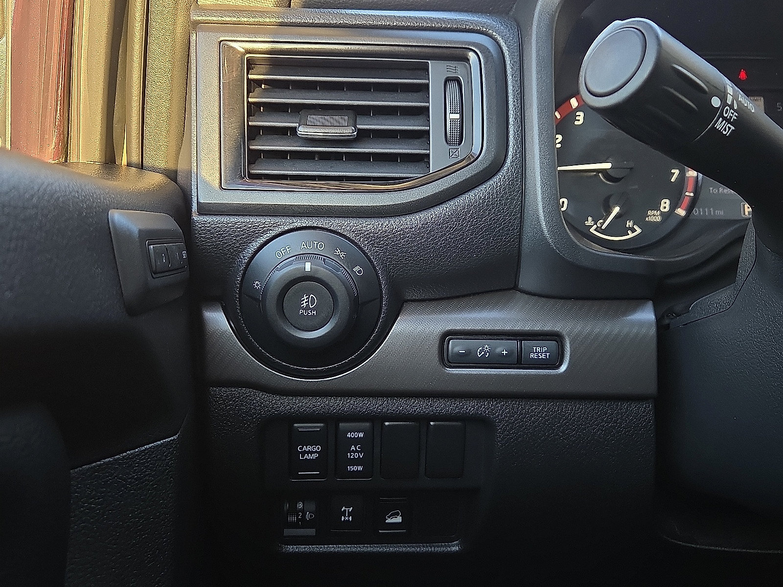 Used 2021 Nissan Titan PRO-4X w/ Pro-4x Convenience Package AWD/4WD image 20