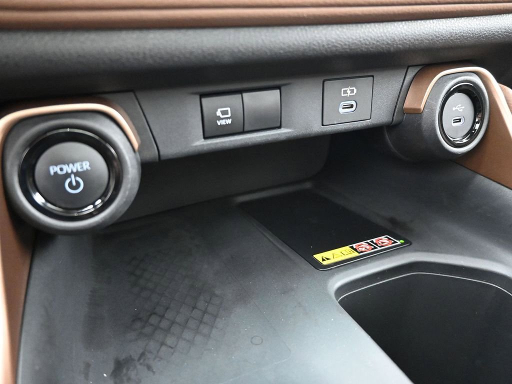 Used 2024 Toyota Grand Highlander AWD Hybrid image 17