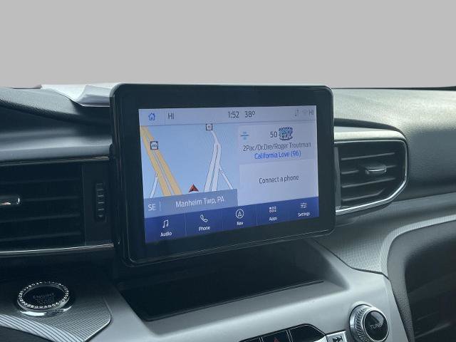 Certified 2022 Ford Explorer XLT w/ Equipment Group 202A image 31