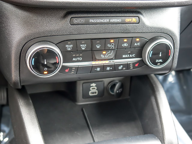 Certified 2025 Ford Escape Active AWD/4WD image 17