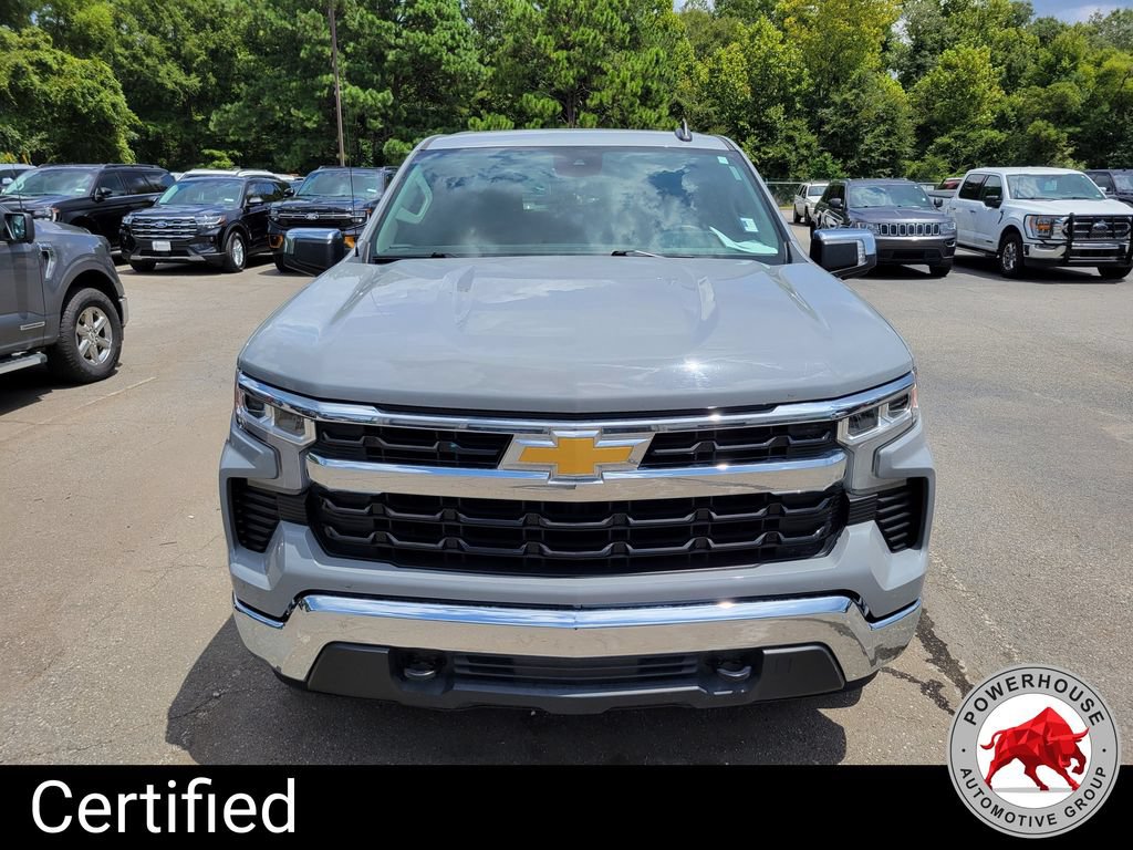 Used 2024 Chevrolet Silverado 1500 LT AWD/4WD image 9