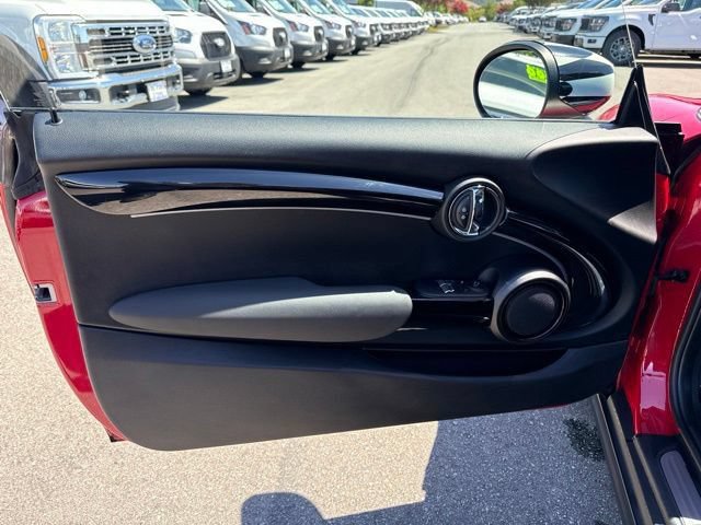 Used 2024 MINI Cooper S FWD image 10