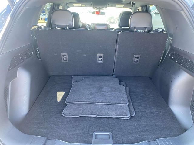 Certified 2025 Ford Escape ST-Line w/ Tech Pack #1 FWD image 10