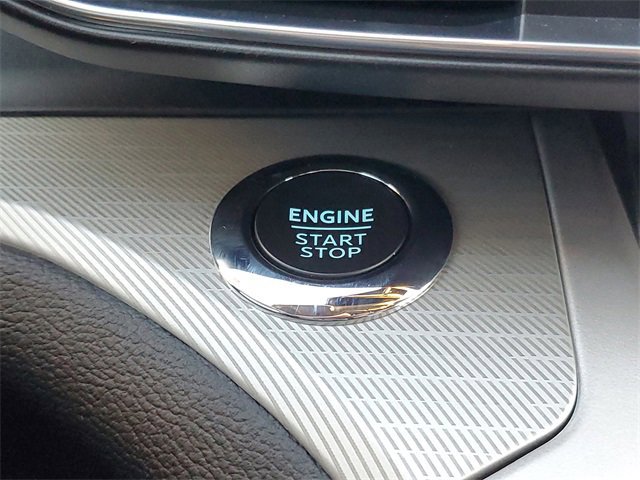 Certified 2023 Ford Explorer XLT w/ Equipment Group 202A image 20