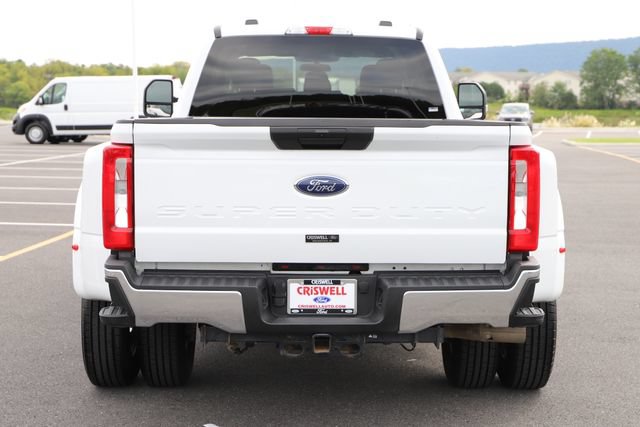 Certified 2025 Ford F350 XLT AWD/4WD image 3