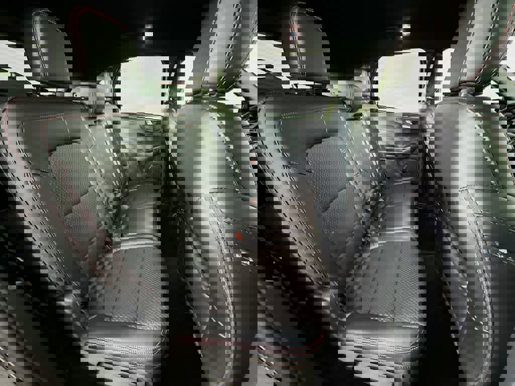 Certified 2025 Ford Escape ST-Line image 31