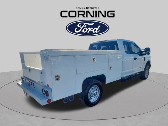 Certified 2017 Ford F350 4x4 SuperCab Super Duty image 5