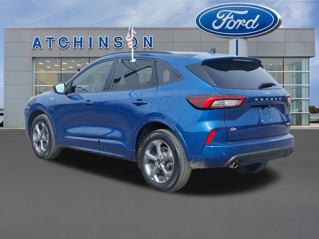 Certified 2023 Ford Escape ST-Line Select w/ Tech Pack #2 image 2
