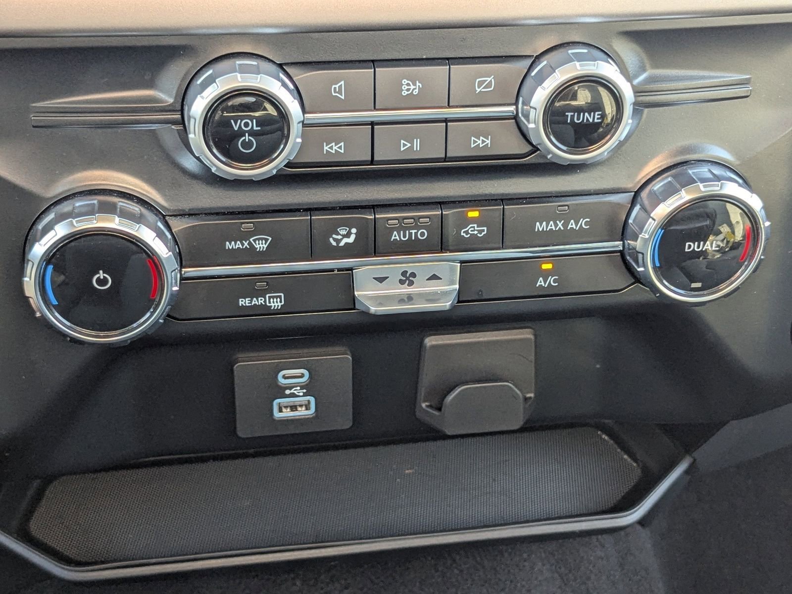 Certified 2024 Ford F150 XLT AWD/4WD image 23