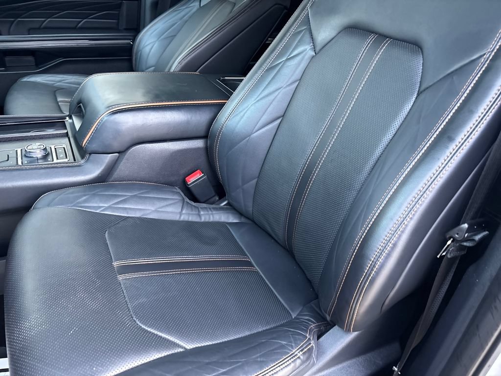 Certified 2022 Ford Expedition Max Platinum AWD/4WD image 25