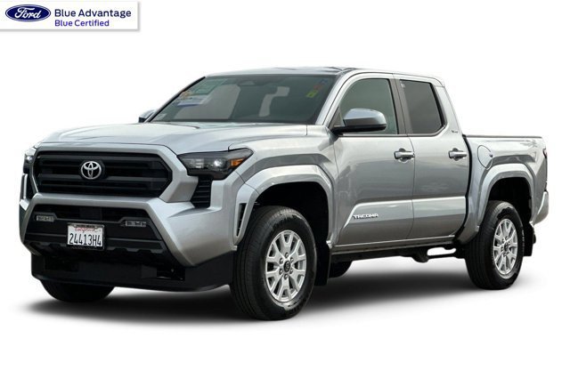 Used 2025 Toyota Tacoma SR5 image 7