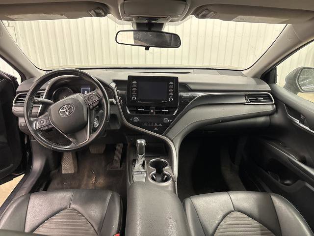Used 2022 Toyota Camry SE image 7