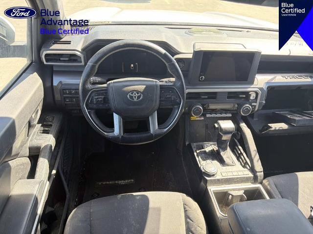 Used 2024 Toyota Tacoma SR5 AWD/4WD image 12