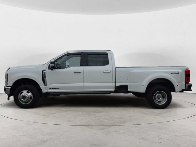 Certified 2025 Ford F350 King Ranch AWD/4WD image 8