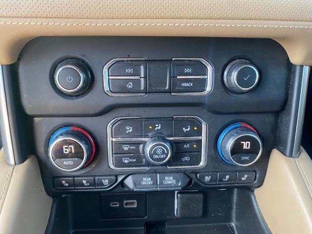 Used 2021 Chevrolet Tahoe Premier w/ Premium Package image 22