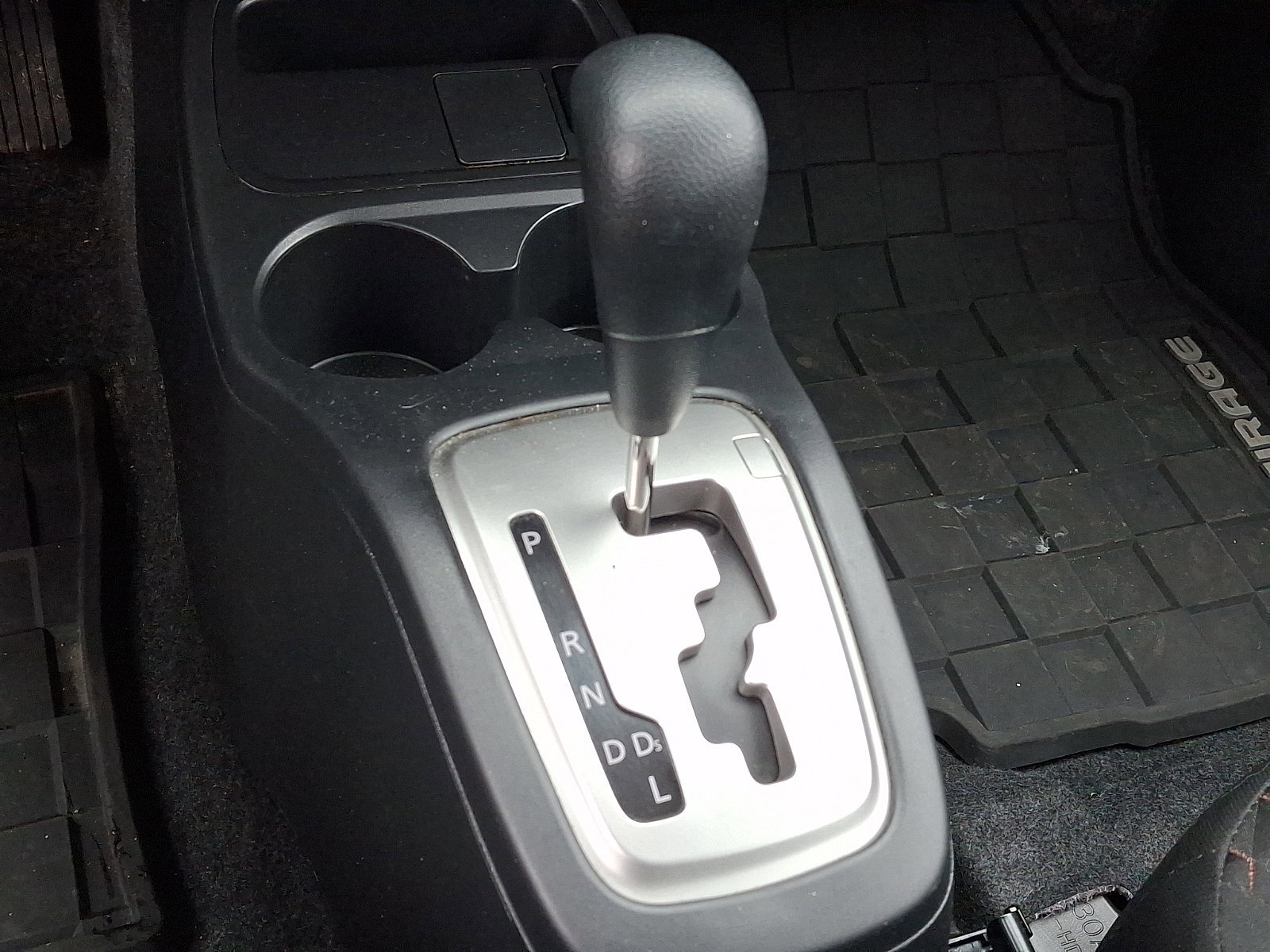 Used 2024 Mitsubishi Mirage ES image 23