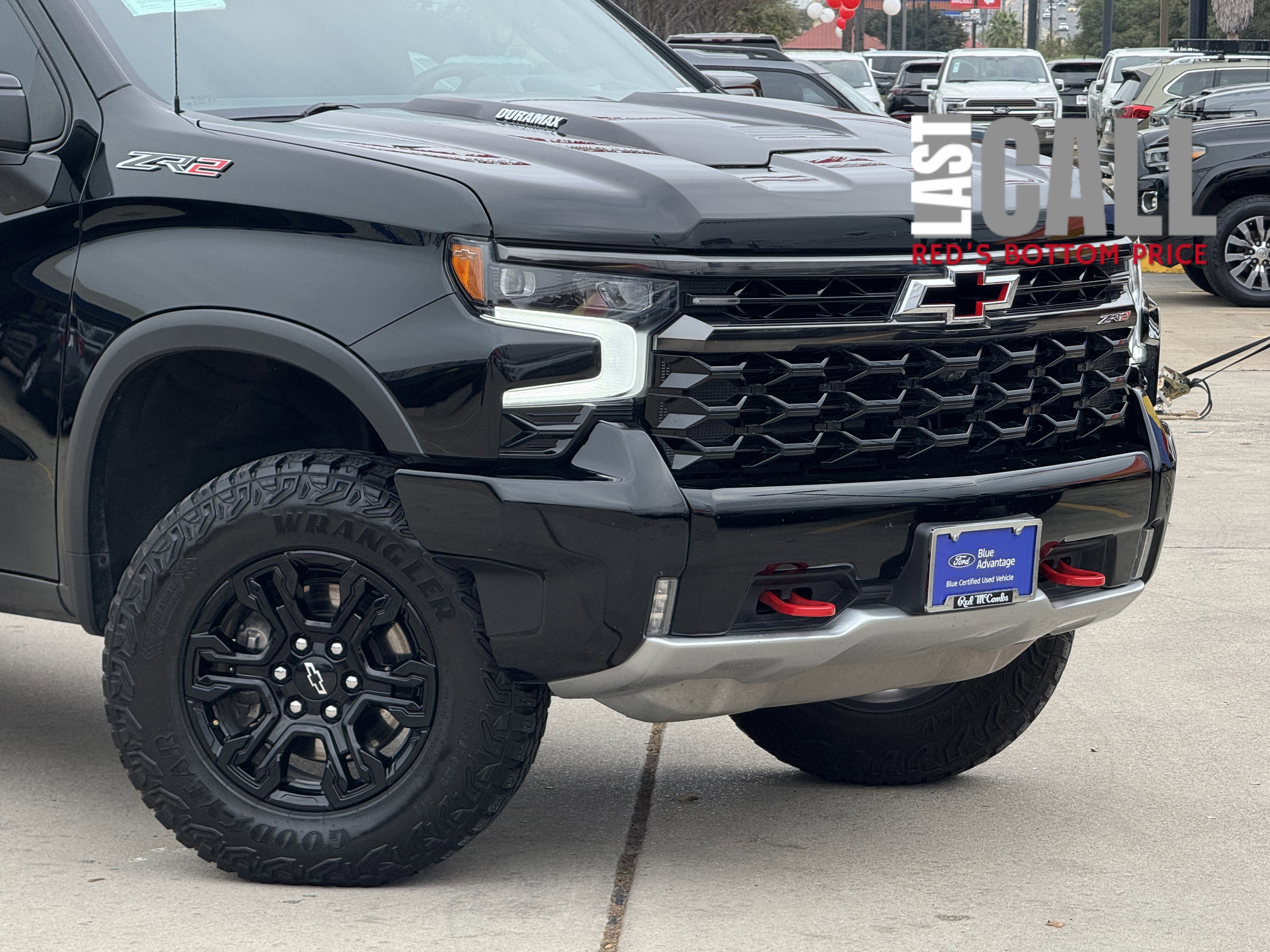 Used 2024 Chevrolet Silverado 1500 ZR2 w/ Technology Package image 2