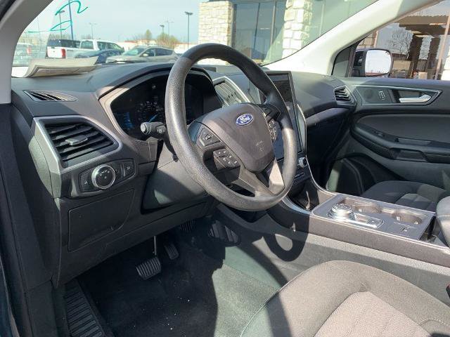 Certified 2023 Ford Edge SE w/ Black Appearance Package AWD/4WD image 16