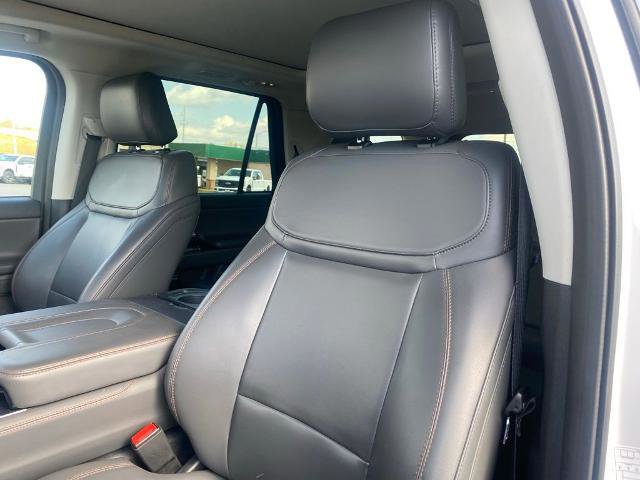 Certified 2025 Ford Expedition Active AWD/4WD image 11