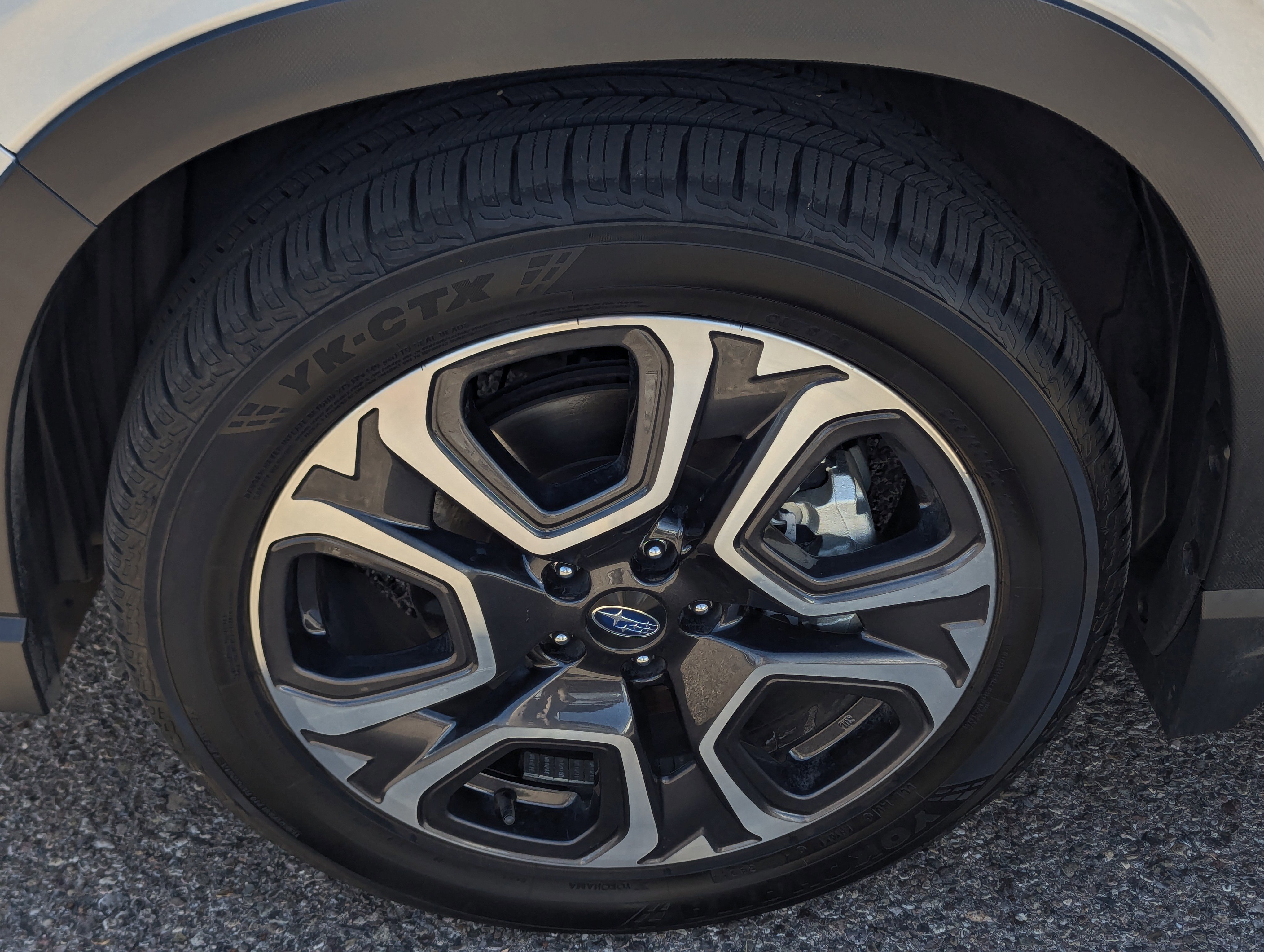 Used 2023 Subaru Ascent Limited w/ Technology Package image 7