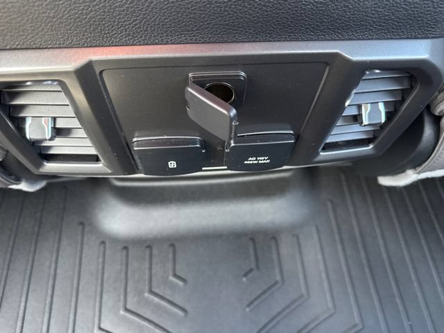Certified 2019 Ford F250 XLT w/ XLT Value Package AWD/4WD image 28