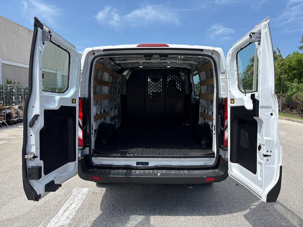 Certified 2025 Ford Transit 250 Low Roof w/ Exterior Upgrade Package RWD image 10