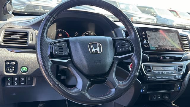 Used 2025 Honda Ridgeline Black Edition image 20
